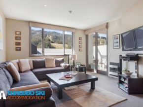 Squatters Run 14, Thredbo Village